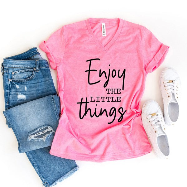 Olive & Ivory Women's "Enjoy the Little Things" Script Graphic V-Neck Tee