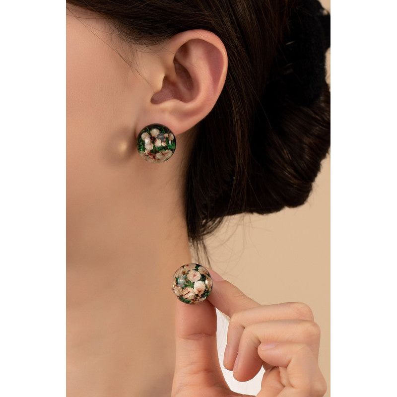 LA3 ACCESSORIES Ball stud earrings with dried flowers
