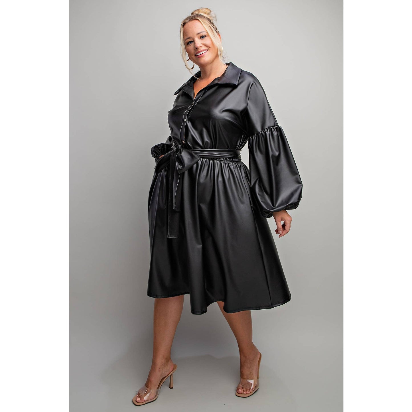VICTORIA Women's Black Plus-size Faux Leather Button-front Midi Dress