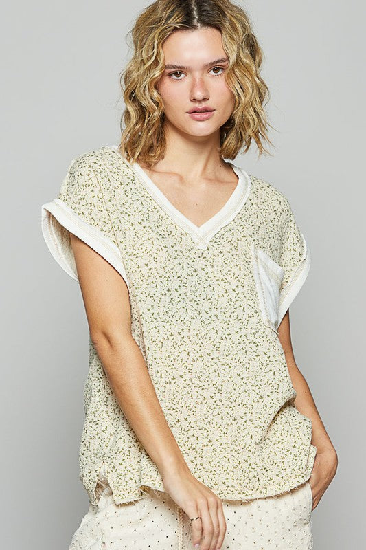 POL Women's Almond/Ivory Floral V-Neck Top with Short Sleeve