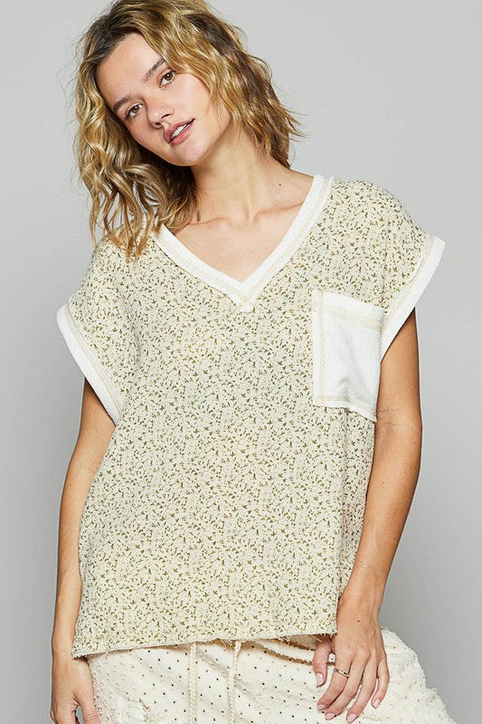 POL Women's Almond/Ivory Floral V-Neck Top with Short Sleeve