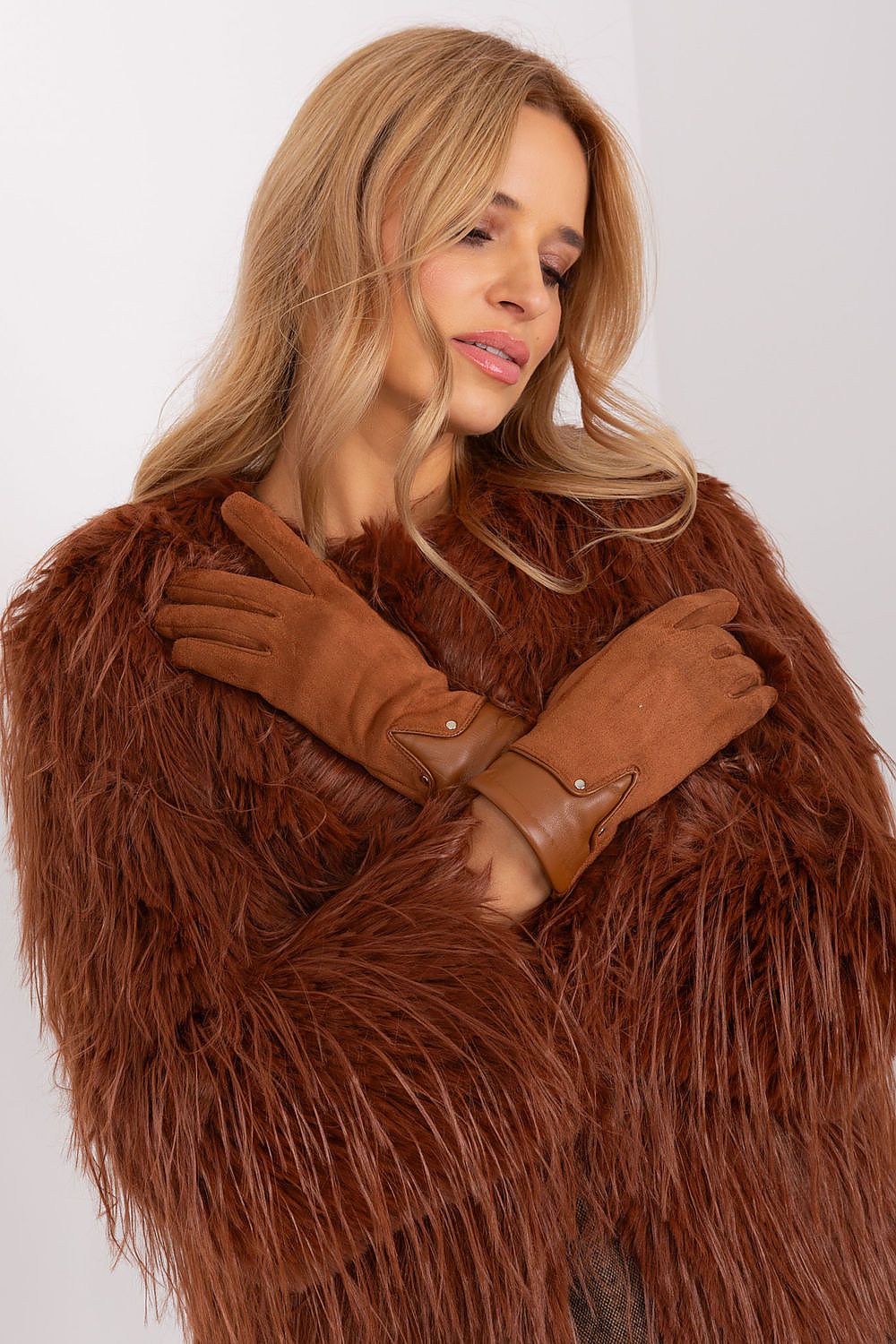 A.T. Women's European Winter Gloves with Leather Detail