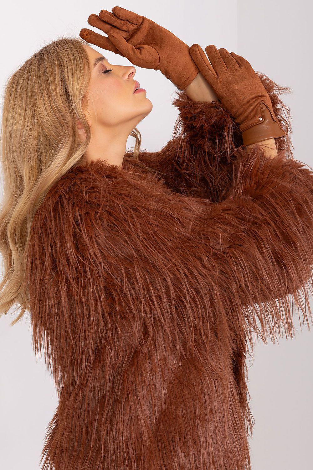 A.T. Women's European Winter Gloves with Leather Detail