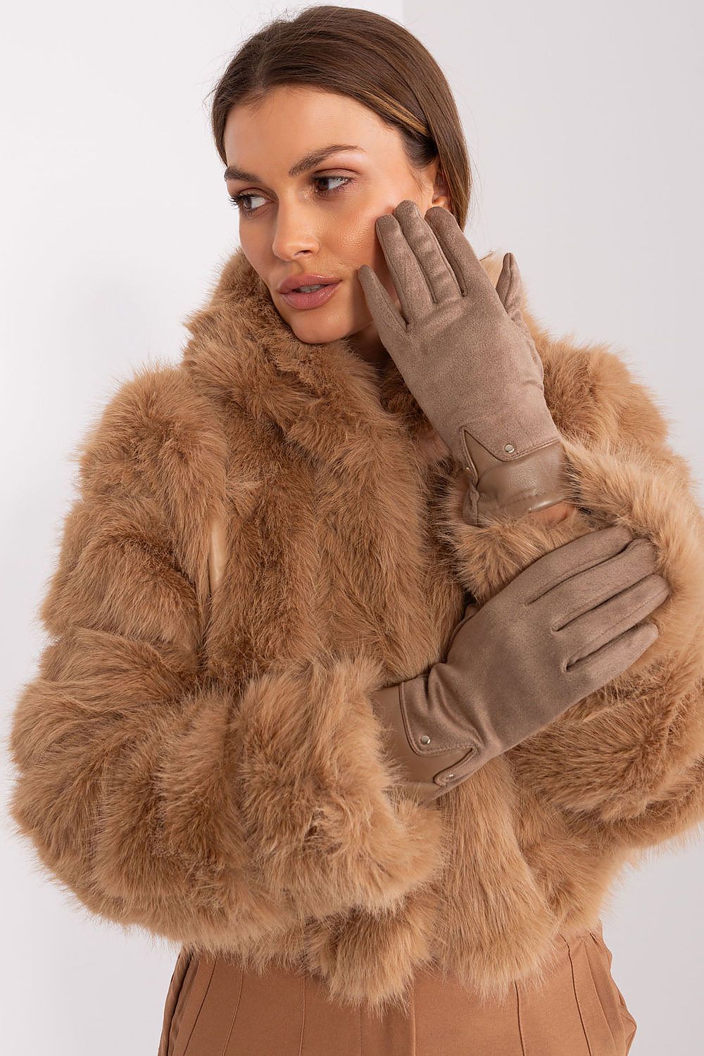 A.T. Women's European Winter Gloves with Leather Detail