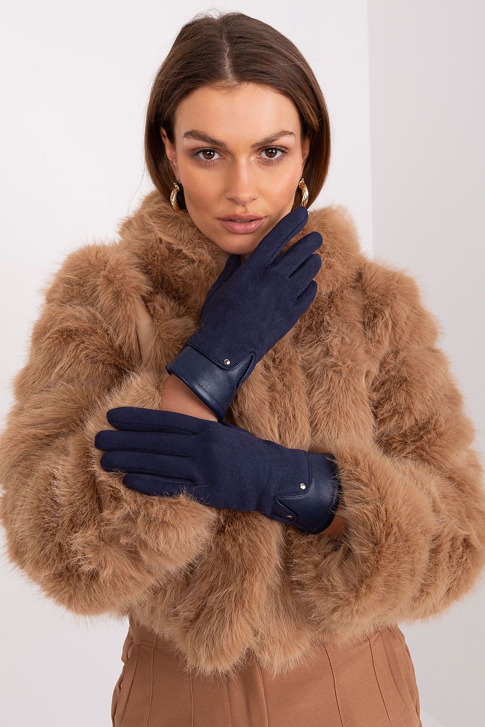 A.T. Women's European Winter Gloves with Leather Detail
