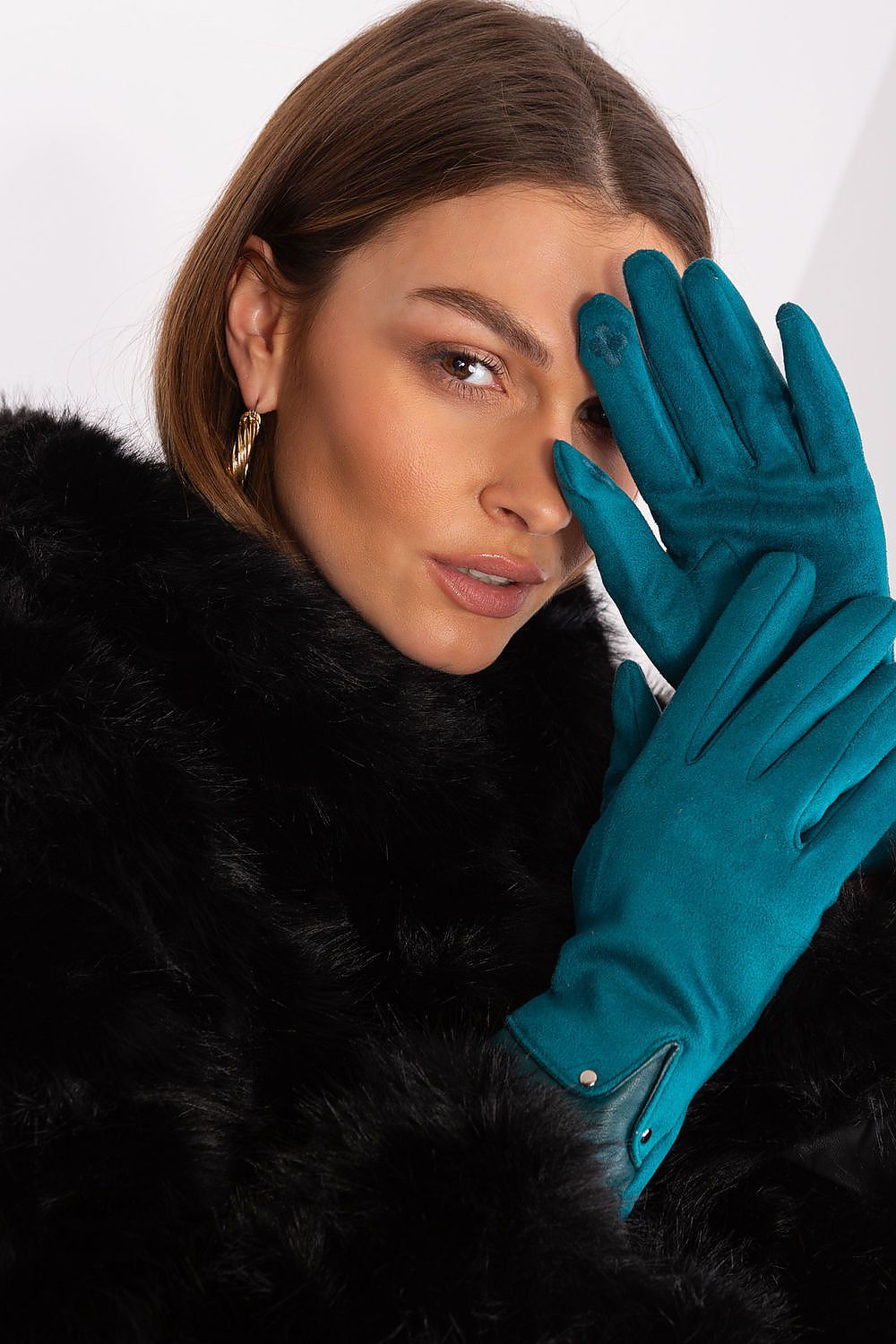 A.T. Women's European Winter Gloves with Leather Detail