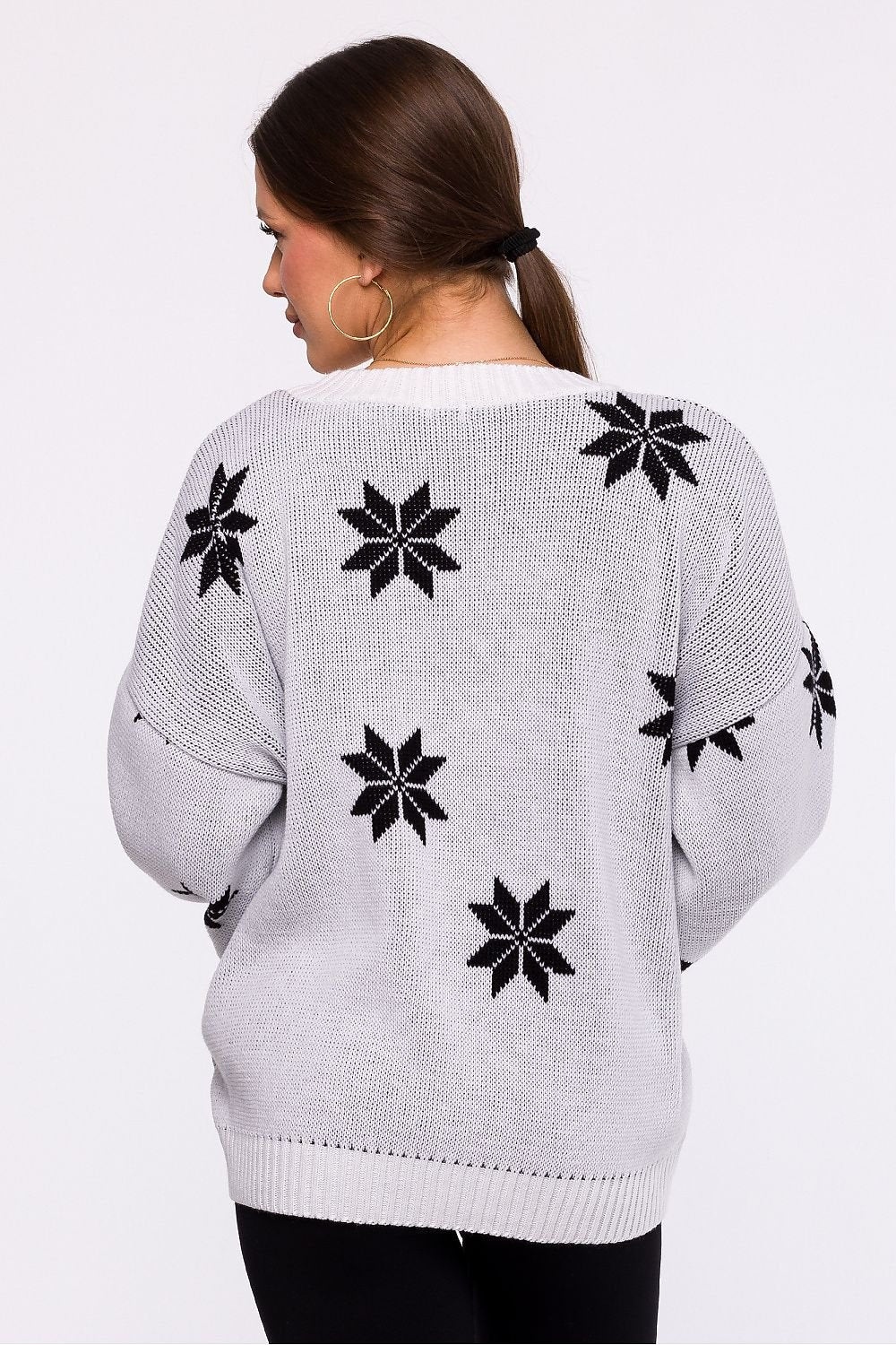 MOE White "Merry" Written Oversized Snowflake Christmas Sweater ❄️