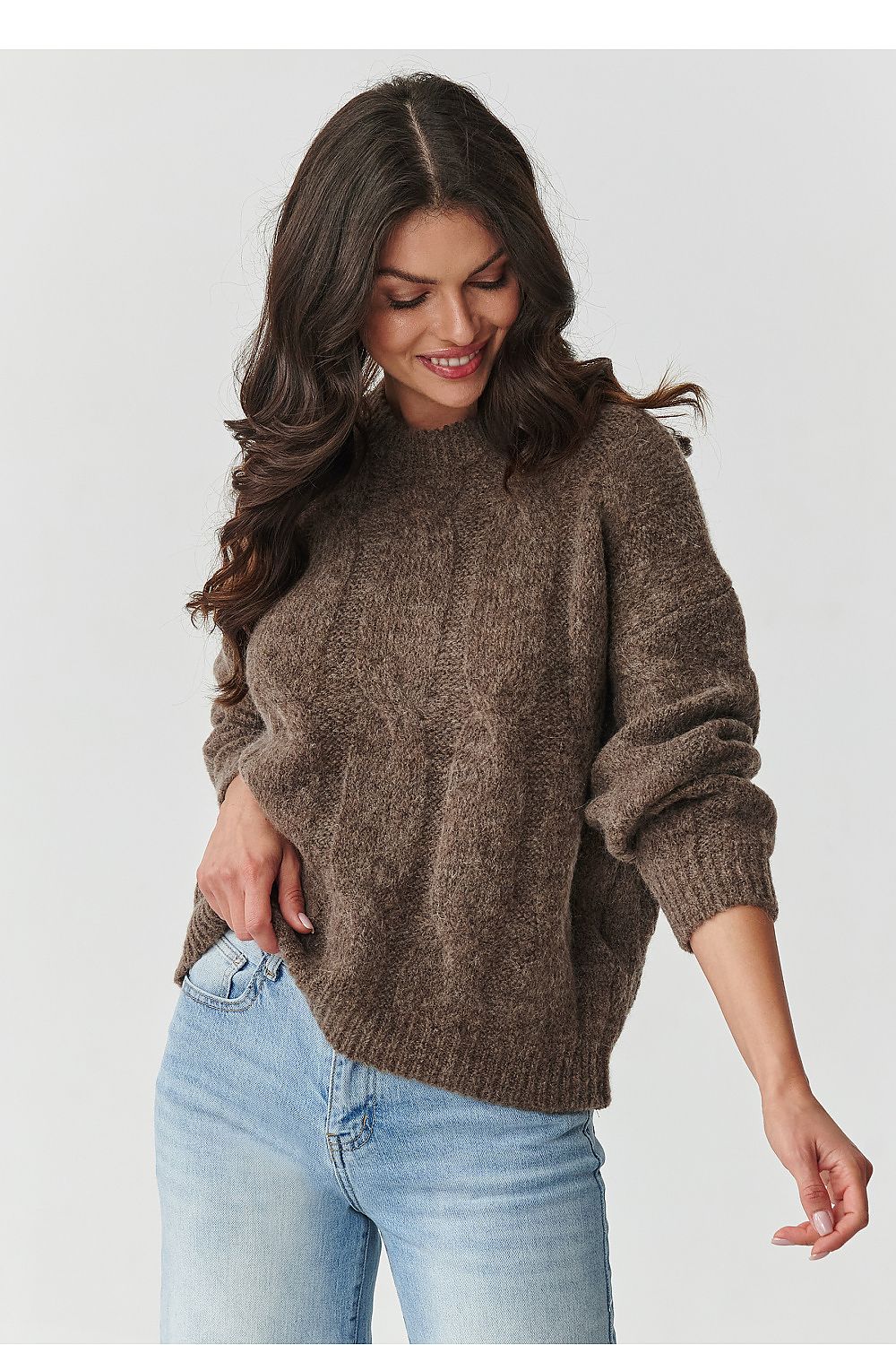 Jumper model 217361 Makadamia
