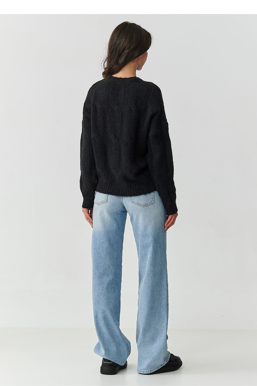 Jumper model 217362 Makadamia