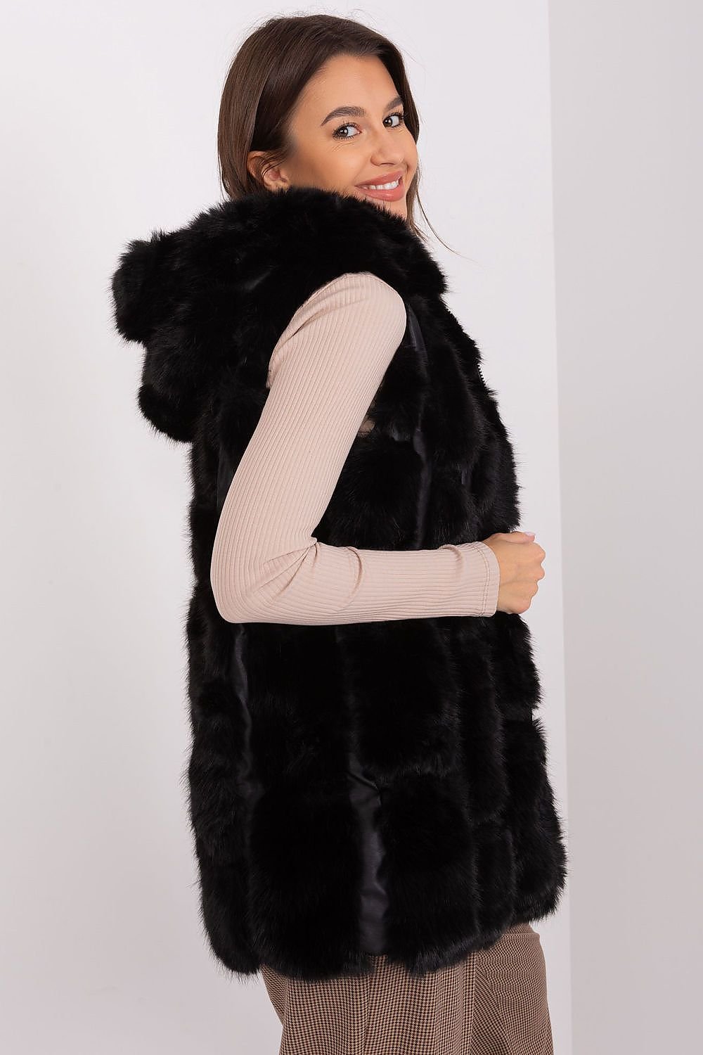 A.T. European Women's Faux Fur Hooded Winter Vest/Gilet-up to 3XL