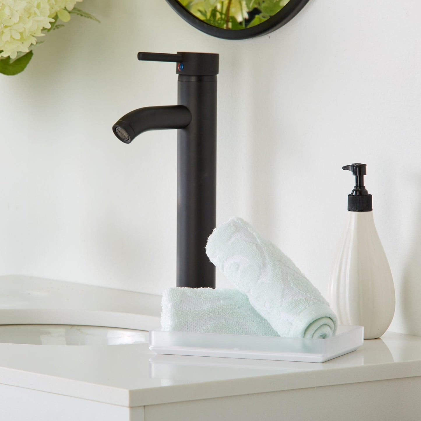 2 Pack Jacquard Bath Towels - Cassie Collection