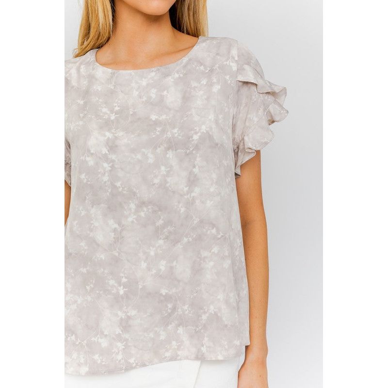 GILLI S/S OVERLAP RUFFLE SLEEVE DITSY PRINT TOP