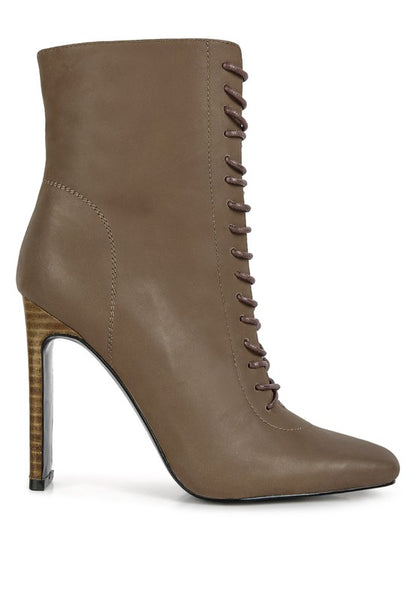 RAG & Co. WYNDHAM Lace Up Leather Ankle Boots