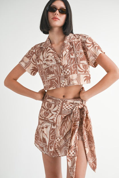 BUTTON UP CROPPED TOP