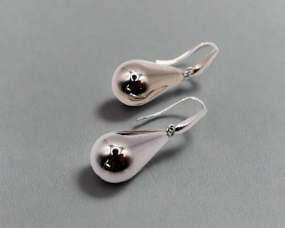 Sterling Silver Raindrop Elegance Earrings