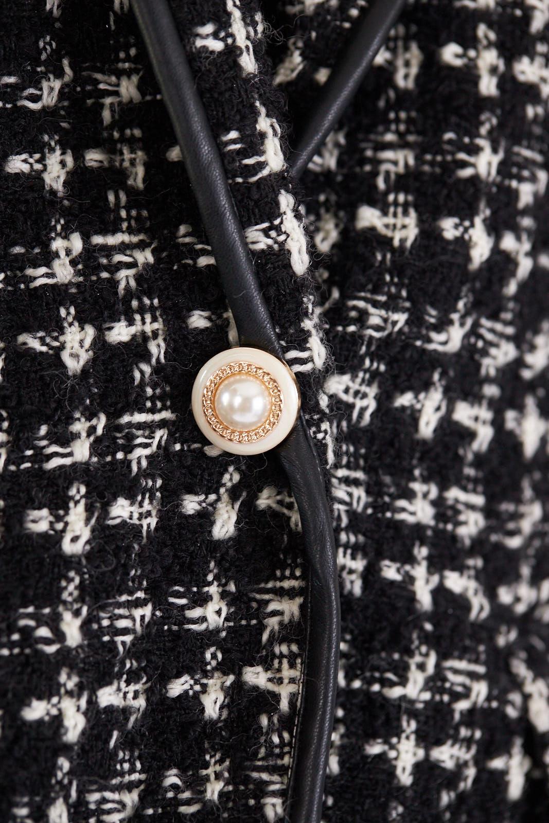 Black & White Tweed Checkers Blazer – Women’s Chic Tailored Jacket