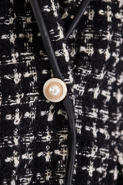Black & White Tweed Checkers Blazer – Women’s Chic Tailored Jacket