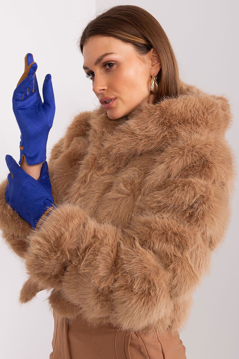 A.T. European Elegant Women's Winter Gloves with Decorative Braids on Wrist