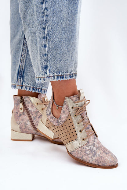  Boots model 211091 Step in style 