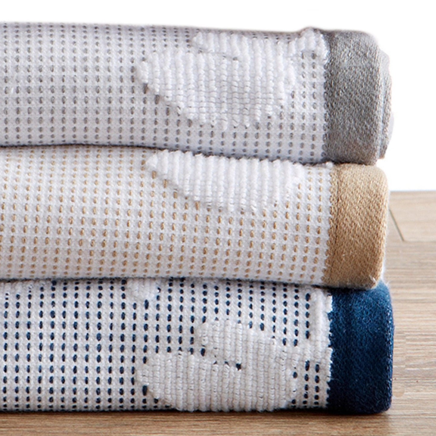 2 Pack Cotton Floral Bath Towels - Roselyn Collection