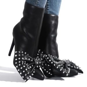 Chic Black Studded Boots with Bow Tie Detail