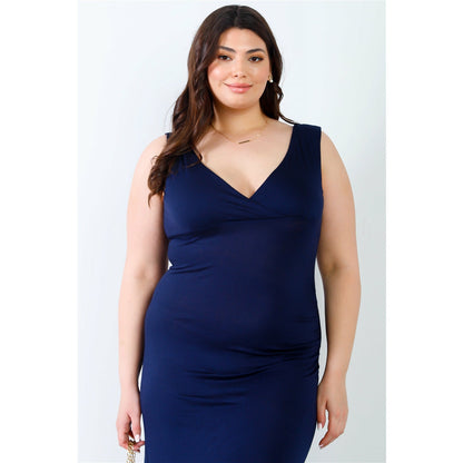 Robe longue sans manches à encolure en V Plus
