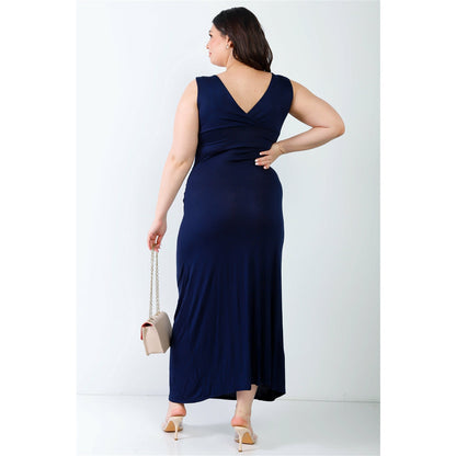 Robe longue sans manches à encolure en V Plus