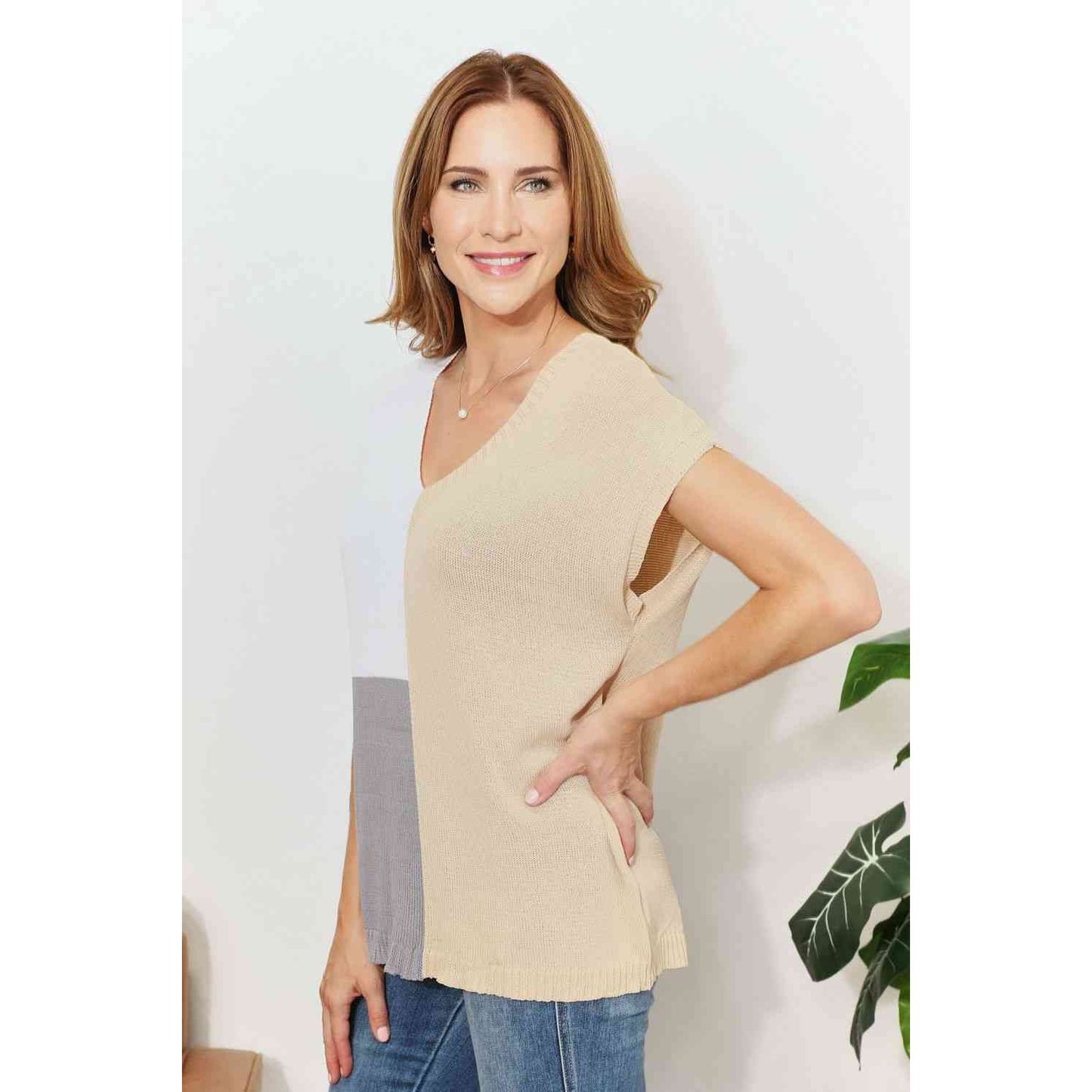 DOUBLE TAKE Color Block V-Neck Knit Top